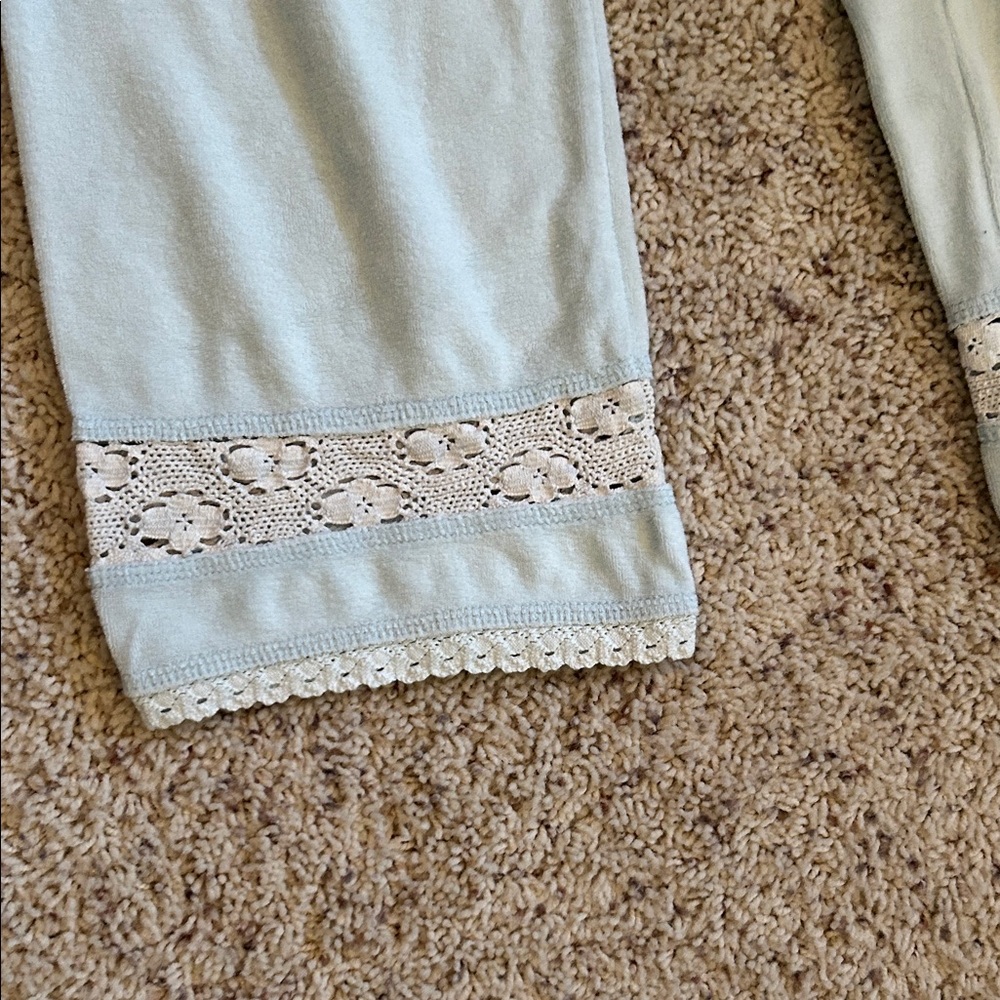 Juicy Couture Light Blue Terry Cloth Set with Lace Trim, Size S - Picture 9 of 9